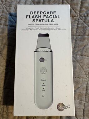 Skininc Deepcare Flash Facial Spatula - White